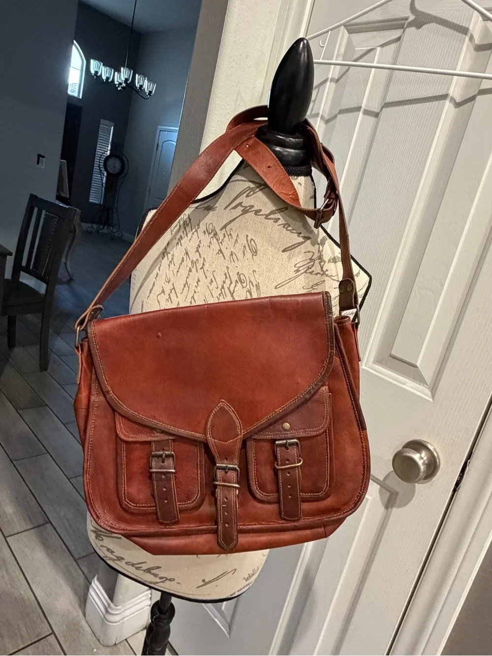 Brown Leather Messenger Bag - Classic Men's komal Crossbody